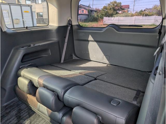 エルグランド 250ハイウェイスターアーバンクロム パートタイム4WD/後席モニター/19インチ社外アルミホイール/ETC/HIDライト/フォグライト/両側電動スライドドア/オットマン/電動格納ミラー/オートライト/ウインカー付きサイドミラー(48枚目)