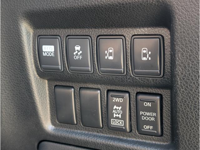 エルグランド 250ハイウェイスターアーバンクロム パートタイム4WD/後席モニター/19インチ社外アルミホイール/ETC/HIDライト/フォグライト/両側電動スライドドア/オットマン/電動格納ミラー/オートライト/ウインカー付きサイドミラー(56枚目)