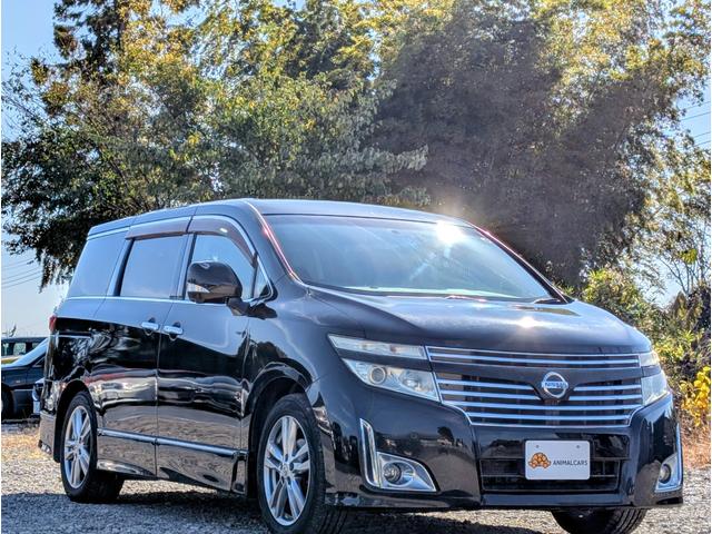 エルグランド ２５０ハイウェイスター　パートタイム４ＷＤ／後席モニター／アラウンドビューモニター／バックカメラ／純正ナビゲーション／地デジＴＶ／ＥＴＣ／１８インチ純正アルミホイール／ステアリングスイッチ／左側電動スライドドア／１００Ｖ電源（5枚目）