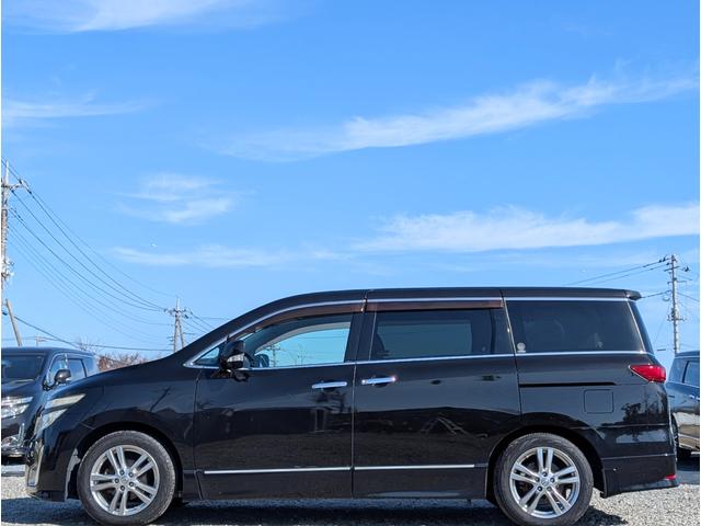 エルグランド ２５０ハイウェイスター　パートタイム４ＷＤ／後席モニター／アラウンドビューモニター／バックカメラ／純正ナビゲーション／地デジＴＶ／ＥＴＣ／１８インチ純正アルミホイール／ステアリングスイッチ／左側電動スライドドア／１００Ｖ電源（11枚目）