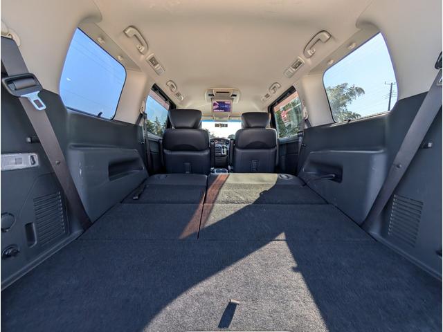 エルグランド ２５０ハイウェイスター　パートタイム４ＷＤ／後席モニター／アラウンドビューモニター／バックカメラ／純正ナビゲーション／地デジＴＶ／ＥＴＣ／１８インチ純正アルミホイール／ステアリングスイッチ／左側電動スライドドア／１００Ｖ電源（46枚目）