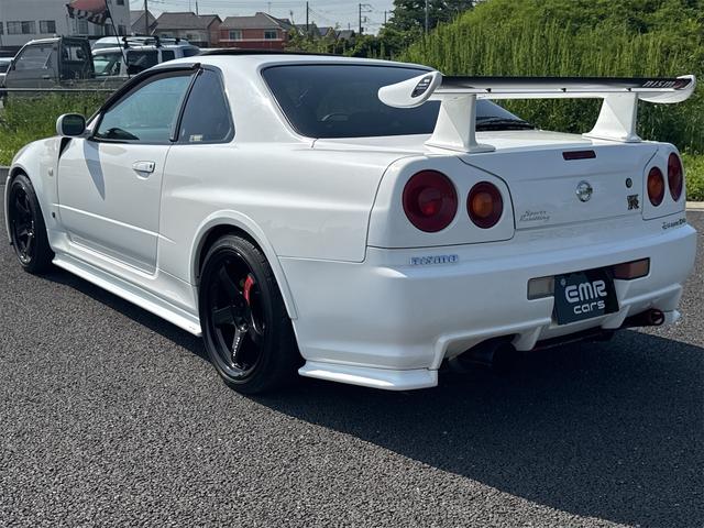 スカイライン 25GTターボ サンルーフ(5枚目)