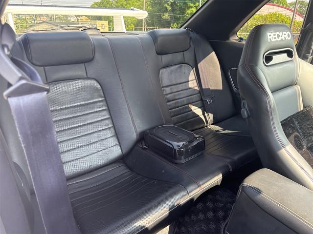 スカイライン 25GTターボ サンルーフ(14枚目)