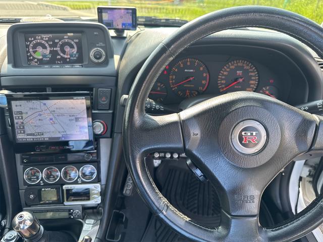 スカイライン 25GTターボ サンルーフ(16枚目)