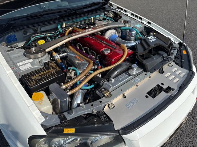 スカイライン 25GTターボ サンルーフ(17枚目)