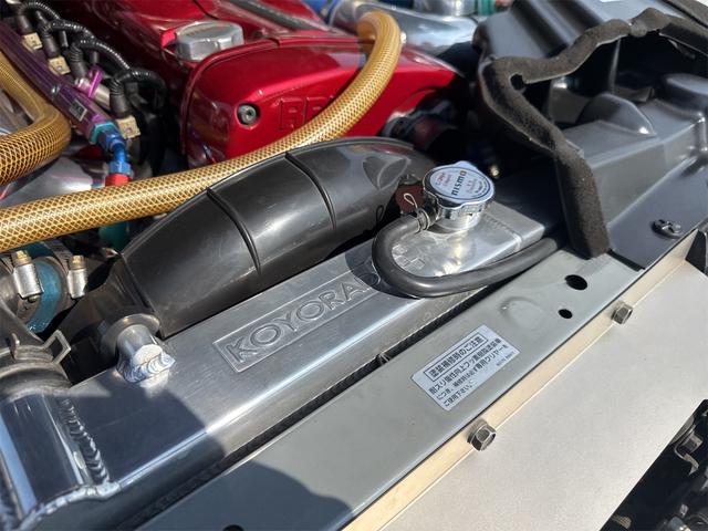 スカイライン 25GTターボ サンルーフ(20枚目)