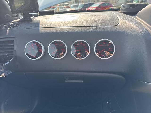 スカイライン 25GTターボ サンルーフ(25枚目)