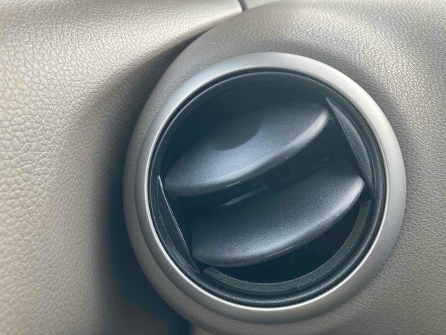 ノート １５Ｇ　ナビ　ＴＶ　オートライト　スマートキー　電動格納ミラー　ＣＶＴ　盗難防止システム　衝突安全ボディ　記録簿　ＡＢＳ　ＣＤ　ＵＳＢ　ミュージックプレイヤー接続可　エアコン　パワーステアリング（48枚目）