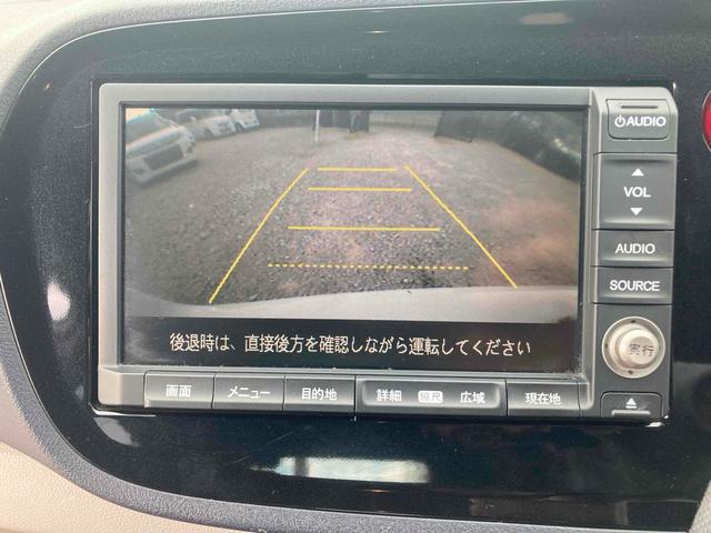 インサイト Ｌ　ドライブレコーダー　ＥＴＣ　バックカメラ　ナビ　ＴＶ　ＨＩＤ　ＣＶＴ　スマートキー　電動格納ミラー　盗難防止システム　衝突安全ボディ　ＡＢＳ　エアコン　パワーステアリング　パワーウィンドウ（4枚目）