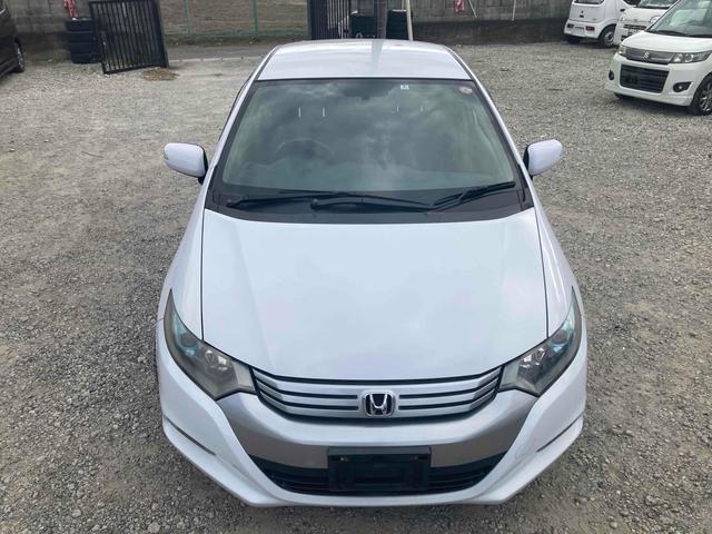 インサイト Ｌ　ドライブレコーダー　ＥＴＣ　バックカメラ　ナビ　ＴＶ　ＨＩＤ　ＣＶＴ　スマートキー　電動格納ミラー　盗難防止システム　衝突安全ボディ　ＡＢＳ　エアコン　パワーステアリング　パワーウィンドウ（22枚目）