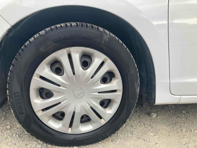 インサイト Ｌ　ドライブレコーダー　ＥＴＣ　バックカメラ　ナビ　ＴＶ　ＨＩＤ　ＣＶＴ　スマートキー　電動格納ミラー　盗難防止システム　衝突安全ボディ　ＡＢＳ　エアコン　パワーステアリング　パワーウィンドウ（31枚目）