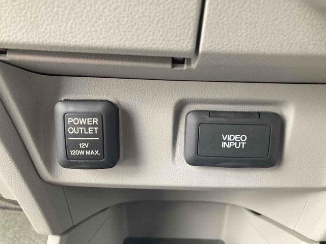 インサイト Ｌ　ドライブレコーダー　ＥＴＣ　バックカメラ　ナビ　ＴＶ　ＨＩＤ　ＣＶＴ　スマートキー　電動格納ミラー　盗難防止システム　衝突安全ボディ　ＡＢＳ　エアコン　パワーステアリング　パワーウィンドウ（35枚目）