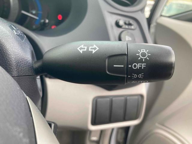 インサイト Ｌ　ドライブレコーダー　ＥＴＣ　バックカメラ　ナビ　ＴＶ　ＨＩＤ　ＣＶＴ　スマートキー　電動格納ミラー　盗難防止システム　衝突安全ボディ　ＡＢＳ　エアコン　パワーステアリング　パワーウィンドウ（45枚目）