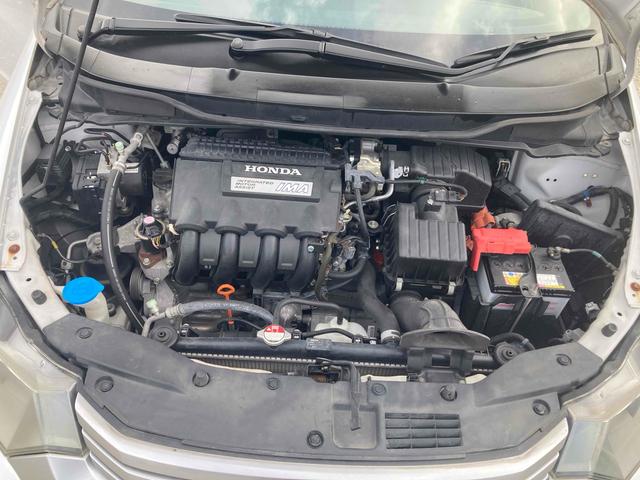 インサイト Ｌ　ドライブレコーダー　ＥＴＣ　バックカメラ　ナビ　ＴＶ　ＨＩＤ　ＣＶＴ　スマートキー　電動格納ミラー　盗難防止システム　衝突安全ボディ　ＡＢＳ　エアコン　パワーステアリング　パワーウィンドウ（52枚目）