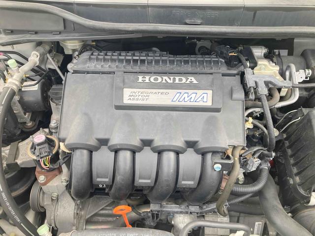 インサイト Ｌ　ドライブレコーダー　ＥＴＣ　バックカメラ　ナビ　ＴＶ　ＨＩＤ　ＣＶＴ　スマートキー　電動格納ミラー　盗難防止システム　衝突安全ボディ　ＡＢＳ　エアコン　パワーステアリング　パワーウィンドウ（53枚目）