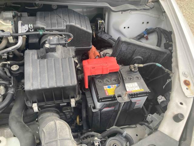 インサイト Ｌ　ドライブレコーダー　ＥＴＣ　バックカメラ　ナビ　ＴＶ　ＨＩＤ　ＣＶＴ　スマートキー　電動格納ミラー　盗難防止システム　衝突安全ボディ　ＡＢＳ　エアコン　パワーステアリング　パワーウィンドウ（54枚目）