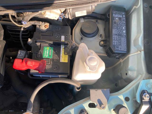 eKワゴン キーレスエントリー 電動格納ミラー AT CD アルミホイール エアコン パワーウィンドウ(21枚目)