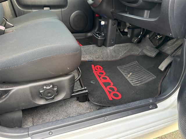 MITSUBISHI EK SPORT R