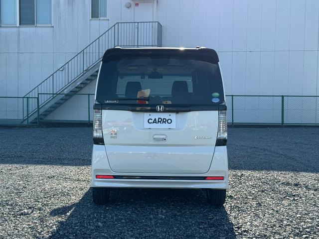 Ｎ－ＢＯＸカスタム ２トーンカラースタイル　Ｇ・ターボＬパッケージ　アルミ　キーレスエントリー　パワーステアリング　半革シート　ナビＴＶ　横滑り防止機能　パワーウィンドウ　ＬＥＤヘッドライト　電動格納ミラー　エアコン　スマートキー　ＡＢＳ　ＥＴＣ車載器　ＤＶＤ再生（7枚目）