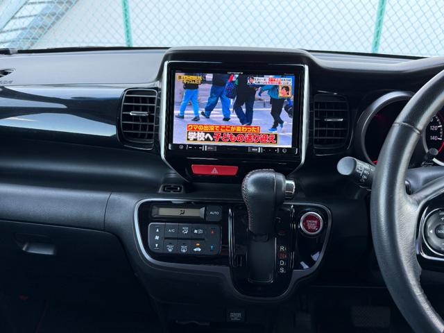 Ｎ－ＢＯＸカスタム ２トーンカラースタイル　Ｇ・ターボＬパッケージ　アルミ　キーレスエントリー　パワーステアリング　半革シート　ナビＴＶ　横滑り防止機能　パワーウィンドウ　ＬＥＤヘッドライト　電動格納ミラー　エアコン　スマートキー　ＡＢＳ　ＥＴＣ車載器　ＤＶＤ再生（26枚目）