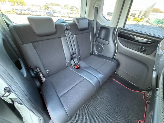 Ｎ－ＢＯＸカスタム ２トーンカラースタイル　Ｇ・ターボＬパッケージ　アルミ　キーレスエントリー　パワーステアリング　半革シート　ナビＴＶ　横滑り防止機能　パワーウィンドウ　ＬＥＤヘッドライト　電動格納ミラー　エアコン　スマートキー　ＡＢＳ　ＥＴＣ車載器　ＤＶＤ再生（32枚目）