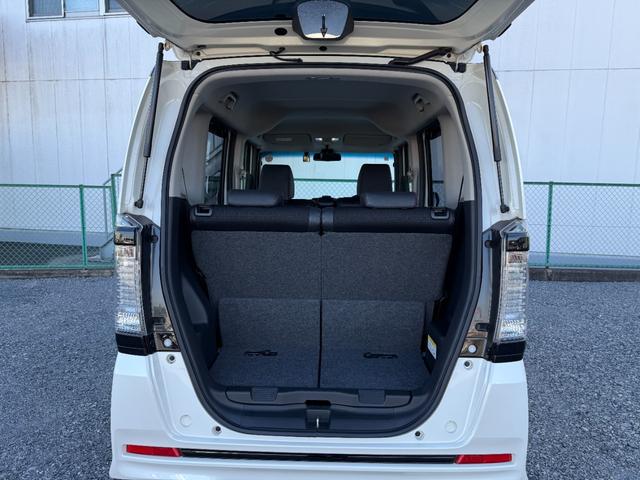 Ｎ－ＢＯＸカスタム ２トーンカラースタイル　Ｇ・ターボＬパッケージ　アルミ　キーレスエントリー　パワーステアリング　半革シート　ナビＴＶ　横滑り防止機能　パワーウィンドウ　ＬＥＤヘッドライト　電動格納ミラー　エアコン　スマートキー　ＡＢＳ　ＥＴＣ車載器　ＤＶＤ再生（34枚目）