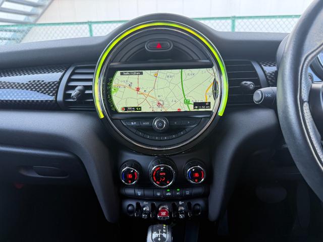 MINI クーパーS 純正ナビ JCWステアリング パドルシフト クルコン スポーツモード BT USB AUX ETC LEDヘッドライト F/Rドラレコ ブラックアルミ(27枚目)