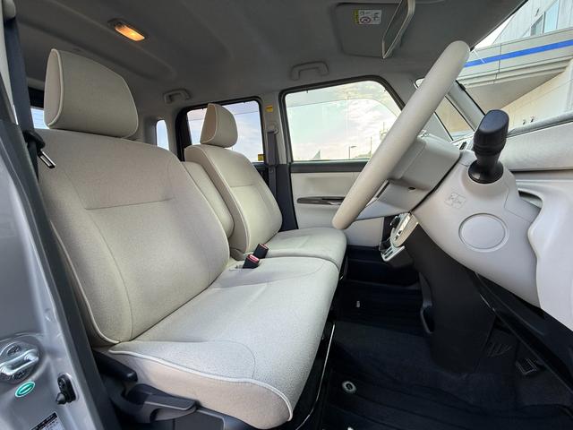 ムーヴキャンバス Ｇメイクアップ　ＳＡＩＩ　純正ナビ　フルセグＴＶ　両側ＰＳＤ　Ｂカメラ　ＣＤ／ＤＶＤ　スマートキー（18枚目）