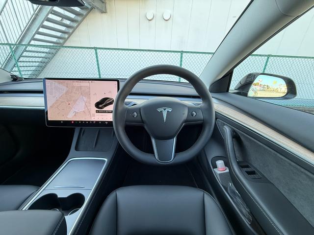 【ご来店が難しい方へ】ＬＩＮＥ・メール・ＴＶ電話・お電話でもご対応可能です、お気軽に問合せください。※内外装などご希望の写真の撮影はもちろん、装備についても質問を伺いお応えします。