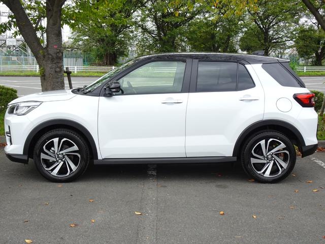 ライズ Ｚ　４ＷＤ　登録済未使用車　９インチディスプレイオーディオ　クリアランスソナー　オートクルーズコントロール　レーンアシスト　衝突被害軽減システム　ＴＶ　オートライト　ＬＥＤヘッドランプ　アルミホイール（6枚目）