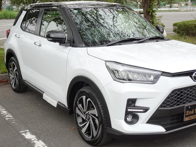 ライズ Ｚ　４ＷＤ　登録済未使用車　９インチディスプレイオーディオ　クリアランスソナー　オートクルーズコントロール　レーンアシスト　衝突被害軽減システム　ＴＶ　オートライト　ＬＥＤヘッドランプ　アルミホイール（8枚目）