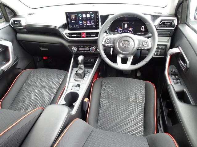 ライズ Ｚ　４ＷＤ　登録済未使用車　９インチディスプレイオーディオ　クリアランスソナー　オートクルーズコントロール　レーンアシスト　衝突被害軽減システム　ＴＶ　オートライト　ＬＥＤヘッドランプ　アルミホイール（14枚目）