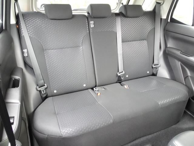 ライズ Ｚ　４ＷＤ　登録済未使用車　９インチディスプレイオーディオ　クリアランスソナー　オートクルーズコントロール　レーンアシスト　衝突被害軽減システム　ＴＶ　オートライト　ＬＥＤヘッドランプ　アルミホイール（15枚目）