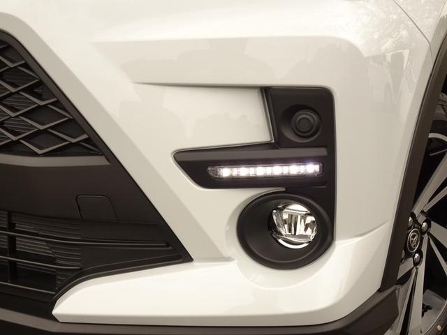 ライズ Ｚ　４ＷＤ　登録済未使用車　９インチディスプレイオーディオ　クリアランスソナー　オートクルーズコントロール　レーンアシスト　衝突被害軽減システム　ＴＶ　オートライト　ＬＥＤヘッドランプ　アルミホイール（37枚目）