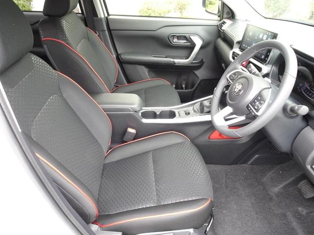 ライズ Ｚ　４ＷＤ　登録済未使用車　９インチディスプレイオーディオ　クリアランスソナー　オートクルーズコントロール　レーンアシスト　衝突被害軽減システム　ＴＶ　オートライト　ＬＥＤヘッドランプ　アルミホイール（63枚目）