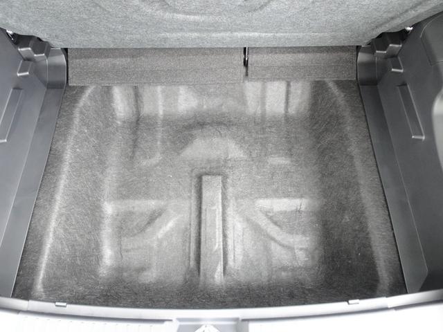 ライズ Ｚ　４ＷＤ　登録済未使用車　９インチディスプレイオーディオ　クリアランスソナー　オートクルーズコントロール　レーンアシスト　衝突被害軽減システム　ＴＶ　オートライト　ＬＥＤヘッドランプ　アルミホイール（68枚目）