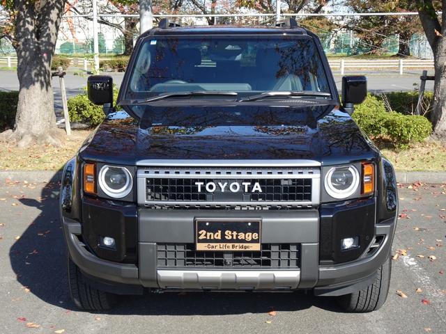 ランドクルーザー２５０ ＶＸ　丸目ヘッドライト　７人乗り　サンルーフ　純正１２．３インチ　衝突被害軽減システム　レーダークルーズ　禁煙車　ＢＳＭ　電動リアゲート　シートエアコン　ドラレコ（4枚目）