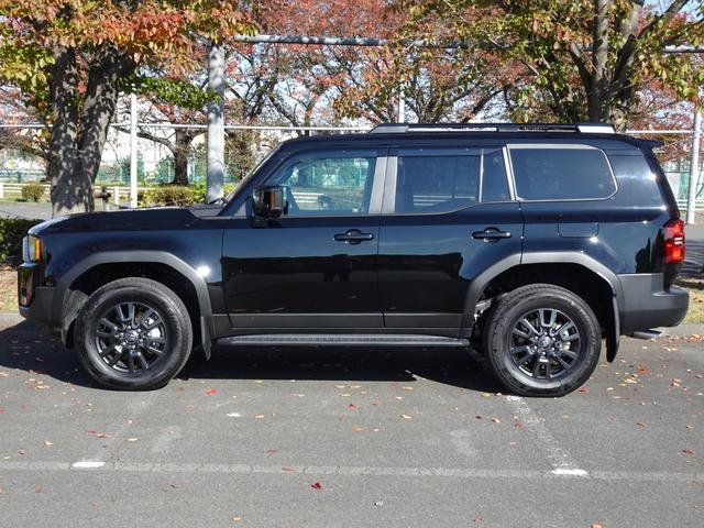 ランドクルーザー２５０ ＶＸ　丸目ヘッドライト　７人乗り　サンルーフ　純正１２．３インチ　衝突被害軽減システム　レーダークルーズ　禁煙車　ＢＳＭ　電動リアゲート　シートエアコン　ドラレコ（6枚目）