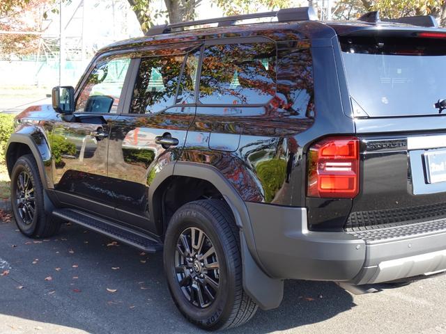 ランドクルーザー２５０ ＶＸ　丸目ヘッドライト　７人乗り　サンルーフ　純正１２．３インチ　衝突被害軽減システム　レーダークルーズ　禁煙車　ＢＳＭ　電動リアゲート　シートエアコン　ドラレコ（11枚目）