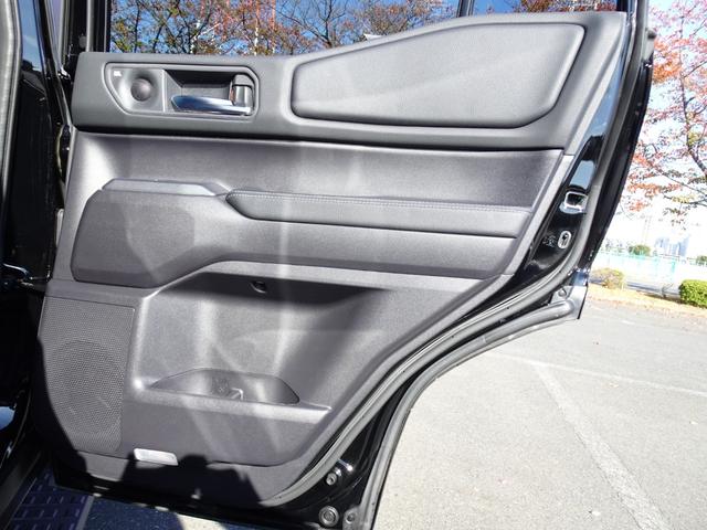 ランドクルーザー２５０ ＶＸ　丸目ヘッドライト　７人乗り　サンルーフ　純正１２．３インチ　衝突被害軽減システム　レーダークルーズ　禁煙車　ＢＳＭ　電動リアゲート　シートエアコン　ドラレコ（47枚目）