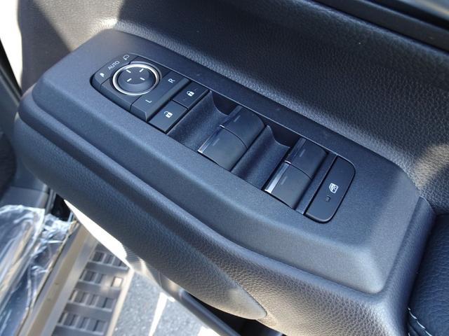 ランドクルーザー２５０ ＶＸ　丸目ヘッドライト　７人乗り　サンルーフ　純正１２．３インチ　衝突被害軽減システム　レーダークルーズ　禁煙車　ＢＳＭ　電動リアゲート　シートエアコン　ドラレコ（57枚目）