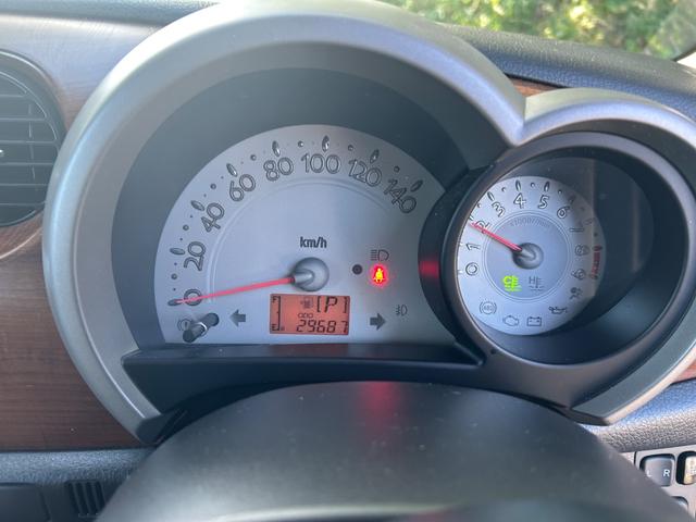 ミラジーノ プレミアムＸ　プレミアムＸ　ＭＯＭＯステアリング　純正ホイルホイル（14枚目）