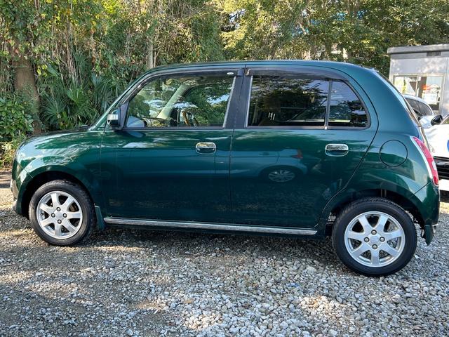 ミラジーノ プレミアムＸ　プレミアムＸ　ＭＯＭＯステアリング　純正ホイルホイル（60枚目）