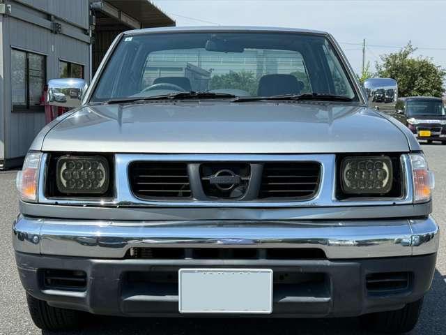 ダットサントラック 社外ヘッドランプ/社外ナビ/社外AW/ETC(22枚目)