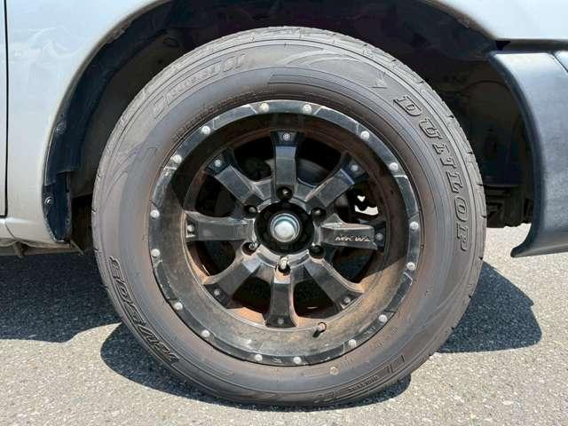 ダットサントラック 社外ヘッドランプ/社外ナビ/社外AW/ETC(30枚目)