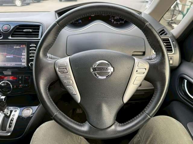 セレナ ハイウェイスター　４ＷＤ／後席モニタ／全周囲カメラ／クルコン／ドラレコ（12枚目）