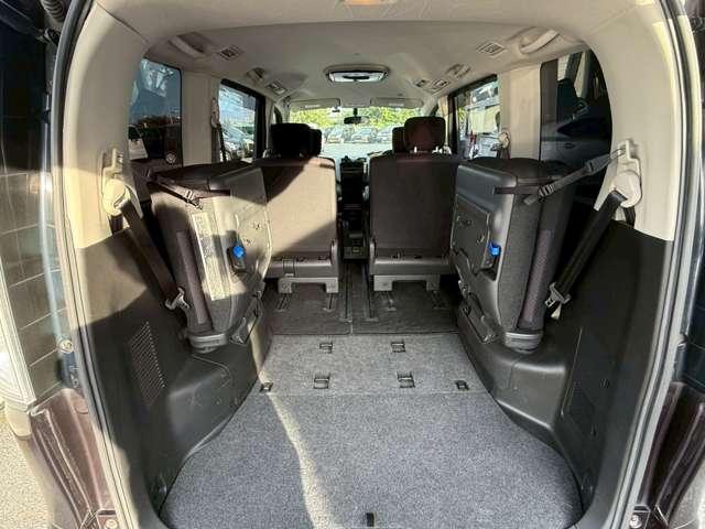 セレナ ハイウェイスター　４ＷＤ／後席モニタ／全周囲カメラ／クルコン／ドラレコ（30枚目）