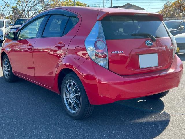 アクア S キーレスエントリ 安全ボディ オートエアコン デュアルエアバック ESC パワーウィンドウ パワーステアリング SRS ABS アイストップ(21枚目)