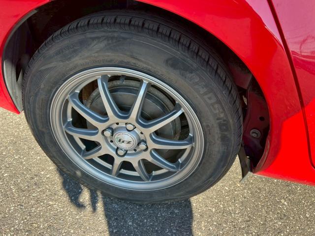 アクア S キーレスエントリ 安全ボディ オートエアコン デュアルエアバック ESC パワーウィンドウ パワーステアリング SRS ABS アイストップ(22枚目)