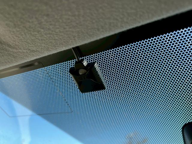 アクア S キーレスエントリ 安全ボディ オートエアコン デュアルエアバック ESC パワーウィンドウ パワーステアリング SRS ABS アイストップ(25枚目)